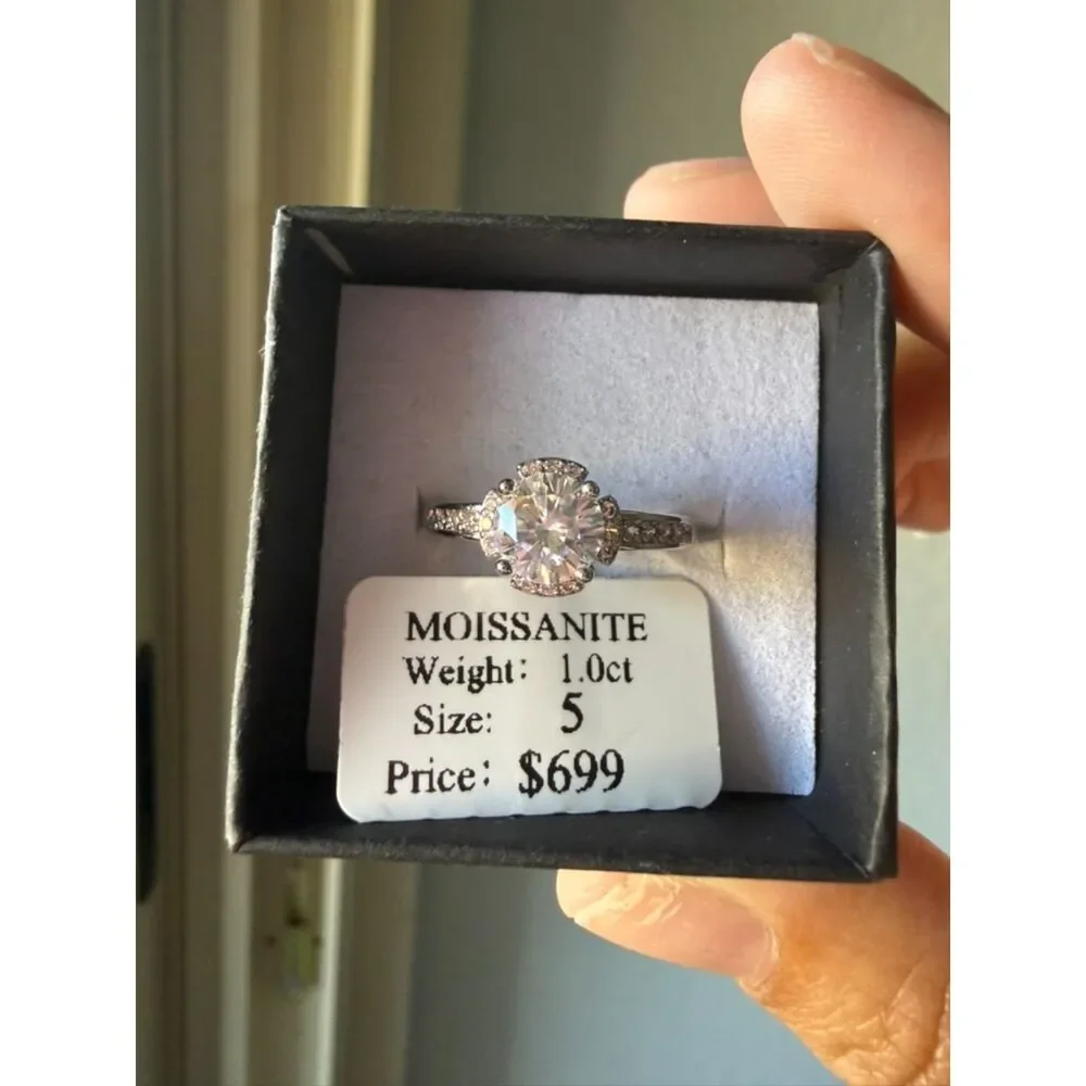 1 CT Moissanite Ring Size 5 Rhodium Plated S925 Sterling Silver